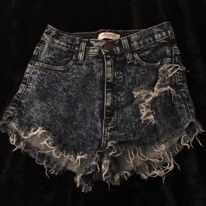 Vibrant MIU High Rise Denim shorts